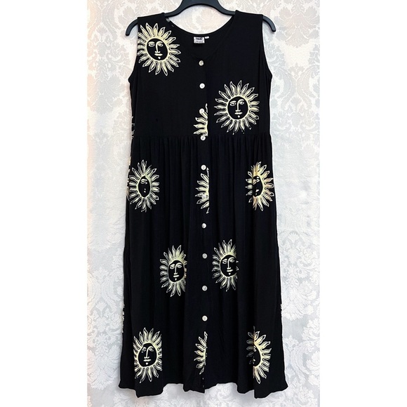 Paco’s Paradise Black Sun Print Sleeveless Button Front Hippie Dress Size M GUC - Picture 1 of 5